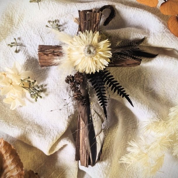 6" Cedar Cross: $15.00