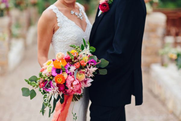 visual-lyrics-wedding-bouquet-2016-0391EAD5C9-3D1B-6D41-0E90-D0ED61F2FCC6.jpg